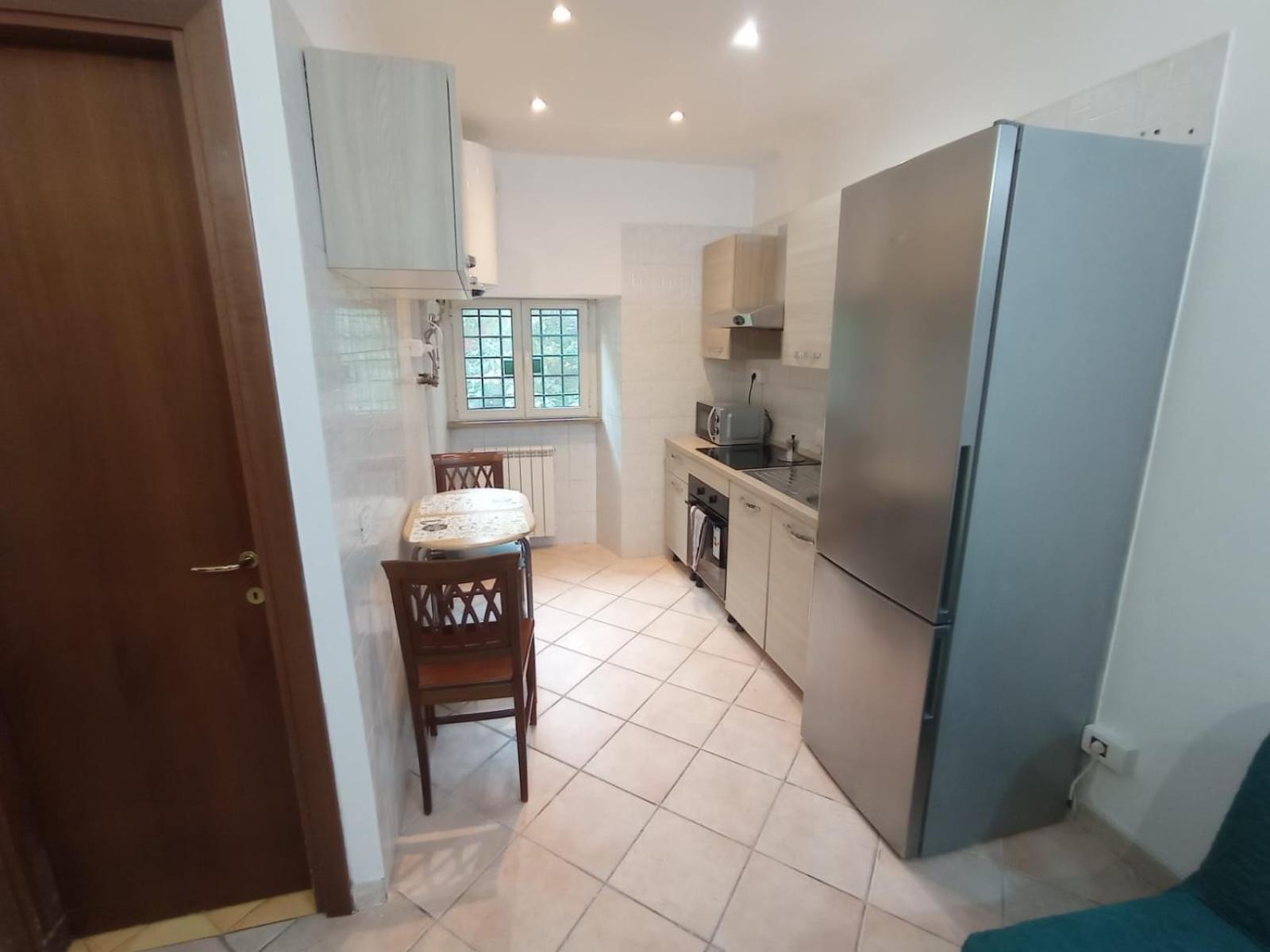 Casa Di Roberto - Metro E Servizi A Due Passi! Rom